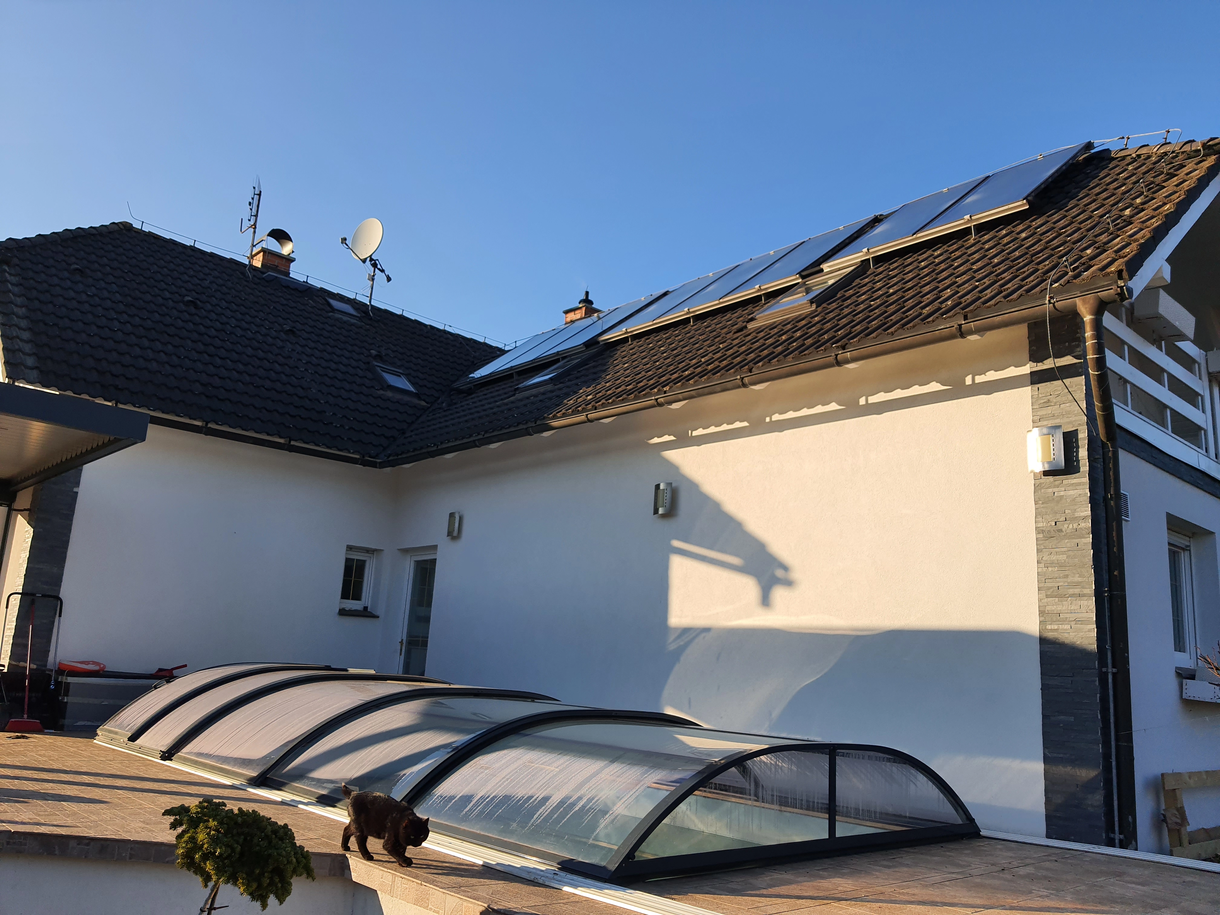 po realizaci-Renovační nátěr taškové střechy